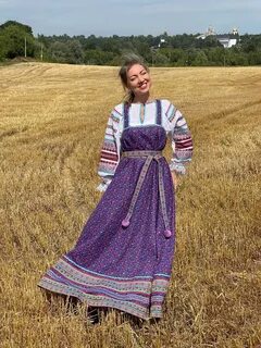 Короткий русский платье