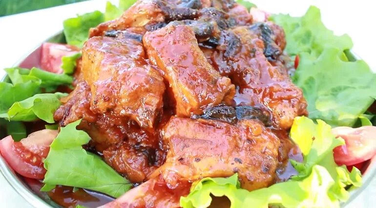 Тушеные свиные ребра по китайски. Тушёные рёбрышки. Тушёные свиные рёбрышки. Тушёные свиные рёбрышки. Томленые бараньи ребрышки.