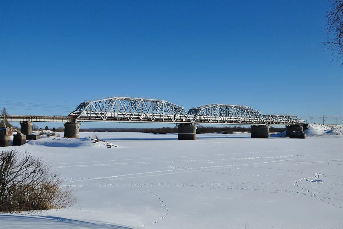 северная двина котлас мост. северная двина котлас мост. северная двина котлас мост. мост через реку сура м12. мост через реку северная.