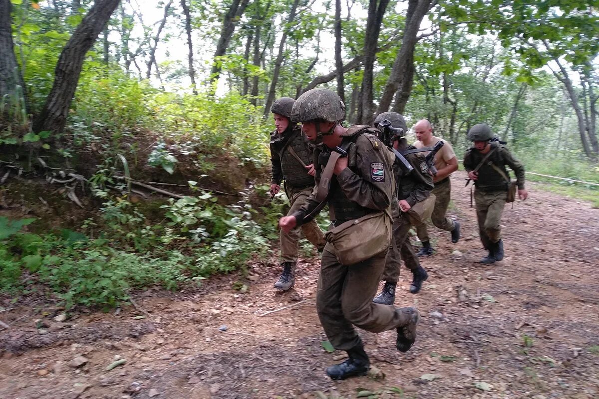 Воздушно десантные войска вдв россии. Морозовский десант. Фильм морской десант. Десант войска. Морозовский десант.