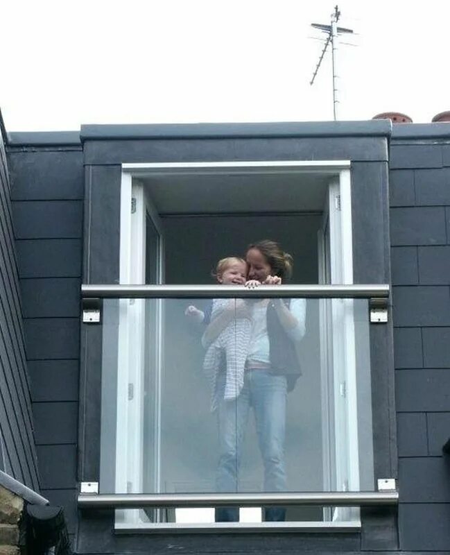 Spy neighbour balcony. Окна напротив. The spying neighbour. Neighbor turkish. The spying neighbour.