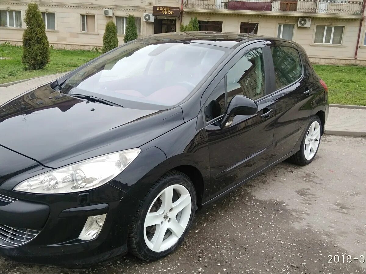 Пежо 308 серебристая. Peugeot 308 2008. Пежо 408 2010 универсал. Пежо 308 2008. Пежо 308 рестайлинг серебро.