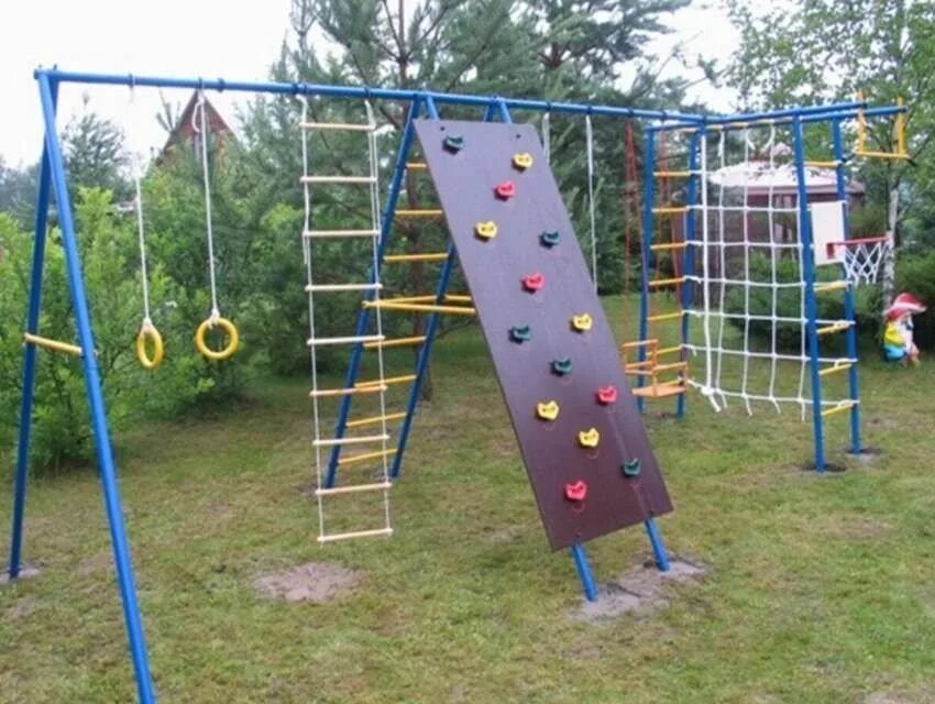 Металлическая площадка для дачи. Уличный комплекс свс -3. уличный спортивный комплекс для детей. детские спортивные площадки. детская площадка уличная.