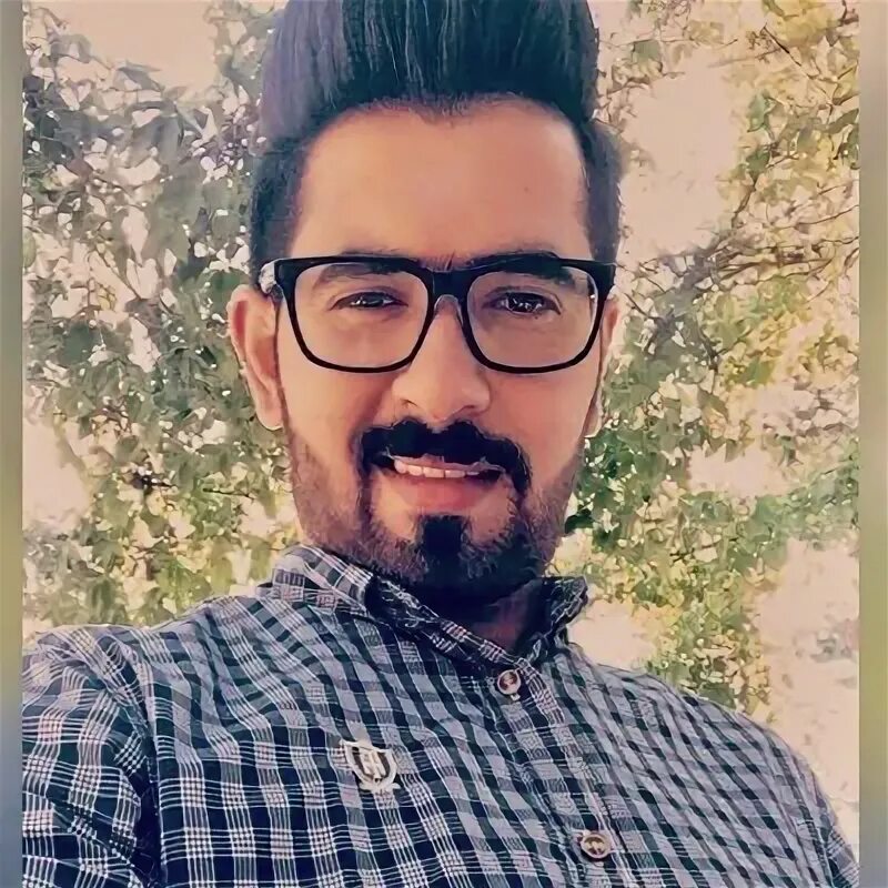 M ahmad. M ahmad