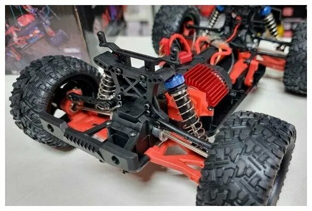 радиоуправляемый монстр remo hobby smax 4wd rtr масштаб 1:16 2. Smax ii 4wd rh1635. Remo hobby smax upgrade v2. 4g 1/16 rtr v2. радиоуправляемая машина монстр remo hobby 1631.