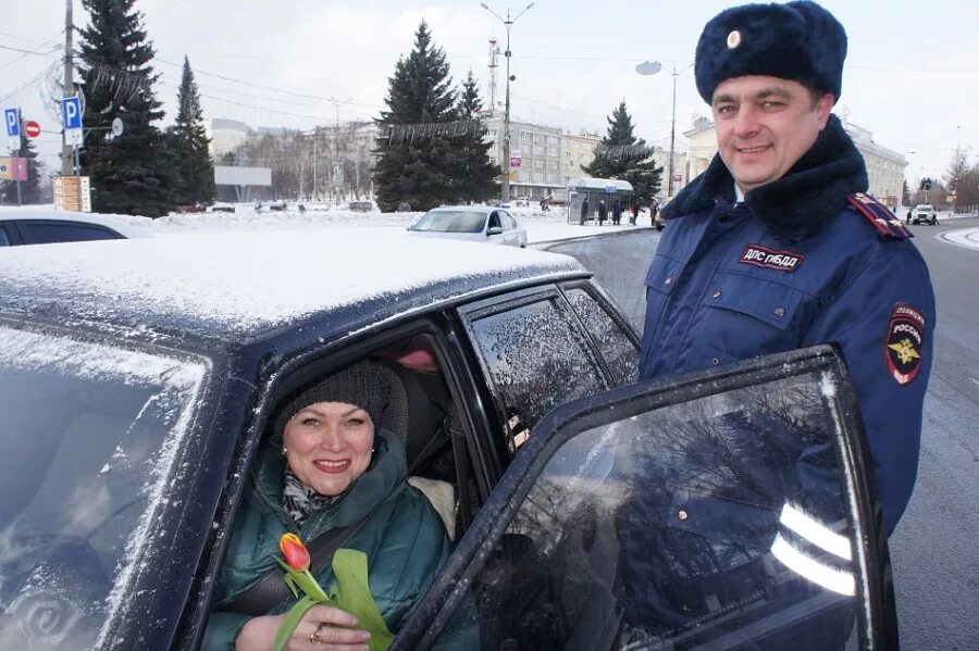 Начальник ГИБДД Нижний Тагил Чернов. ДПС Нижний Тагил. Чернов Нижний Тагил начальник ГИБДД города. ГАИ Нижний Тагил сотрудники. Сайт гибдд нижний тагил