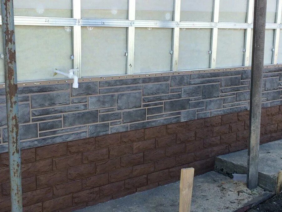 Отлив для фасадных панелей. Сайдинг л брус экостиль. Как установить фасад дома. Подсистема для фасадных панелей docke. Схема монтажа цокольных панелей деке.