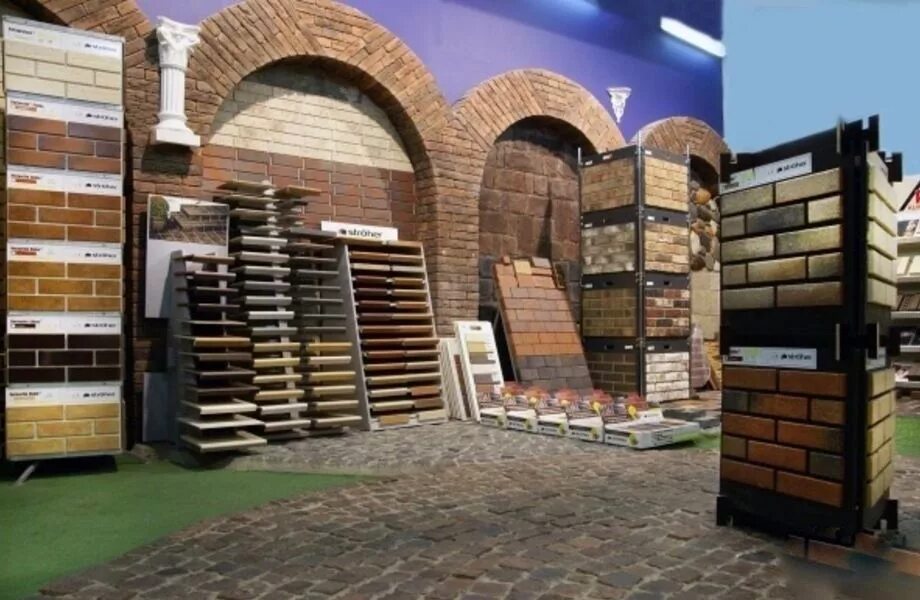 Магазин из кирпича. Строительный магазин кирпичное. Черкасский кирпичный завод. Строительный магазин кирпичное. Строительный магазин кирпичное.