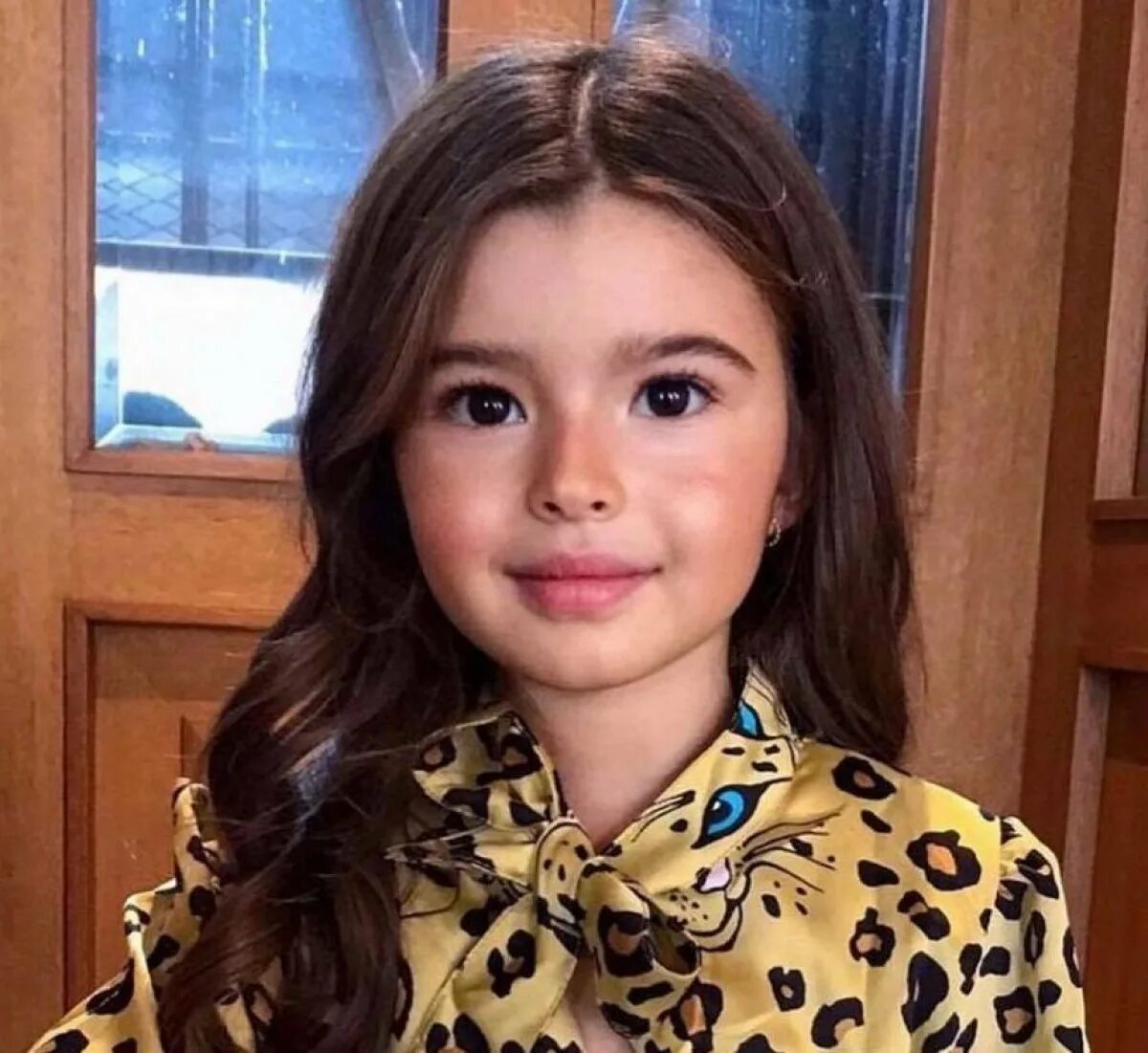 Команда квн луна участники. Команда квн из харькова. Сколько лет бишке из команды эда. Сколько лет бишке из команды эда. Джека и эдисон.