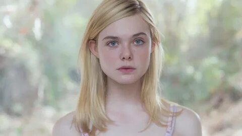 Download Hollywood Actress Elle Fanning Wallpaper Wallpapers.com