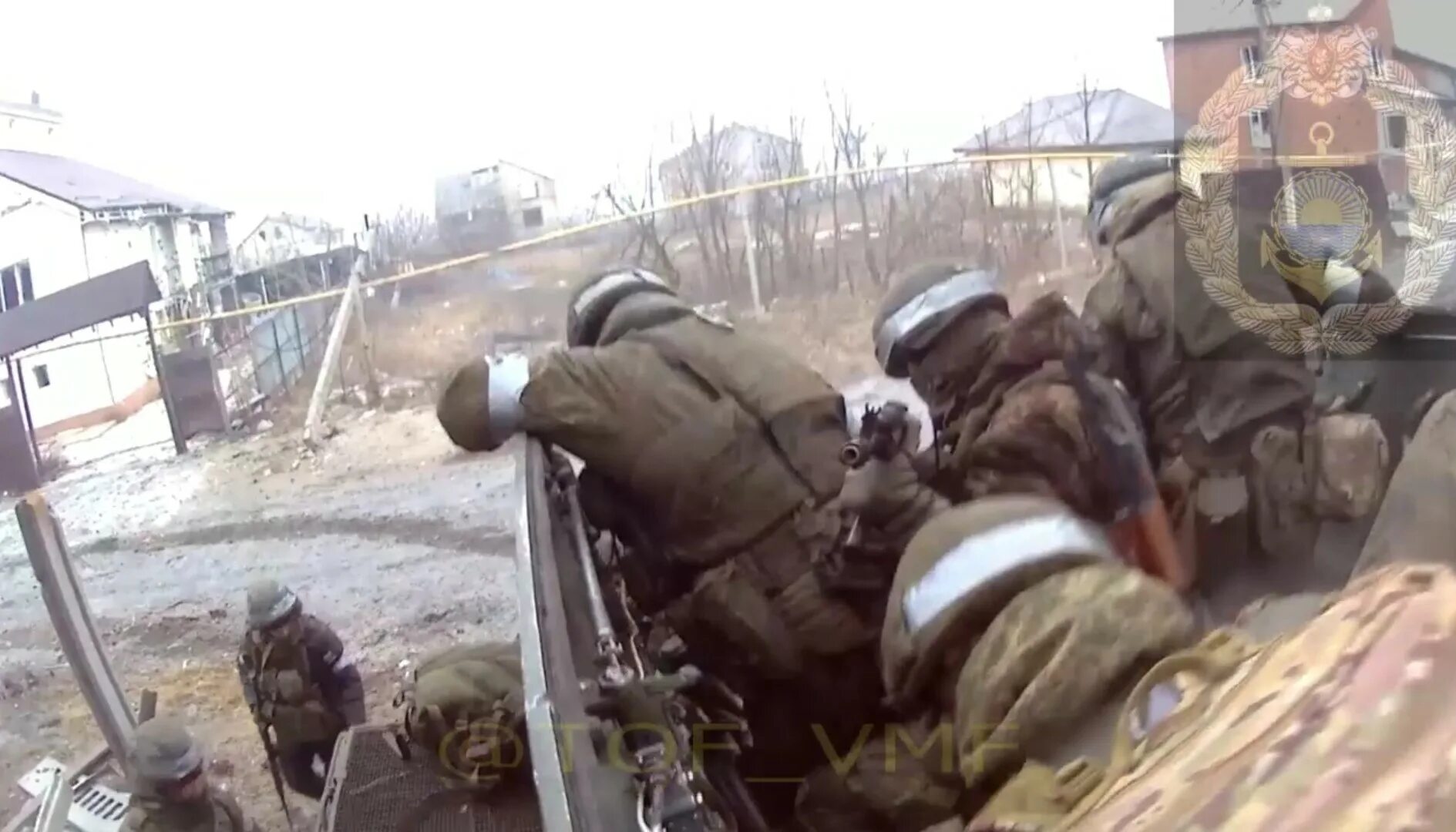 штурмовики россии. подбили колонну танков 9 февраля. морпехи под угледаром. пехотинец донбасс. 155 бригада морской пехоты трупы.
