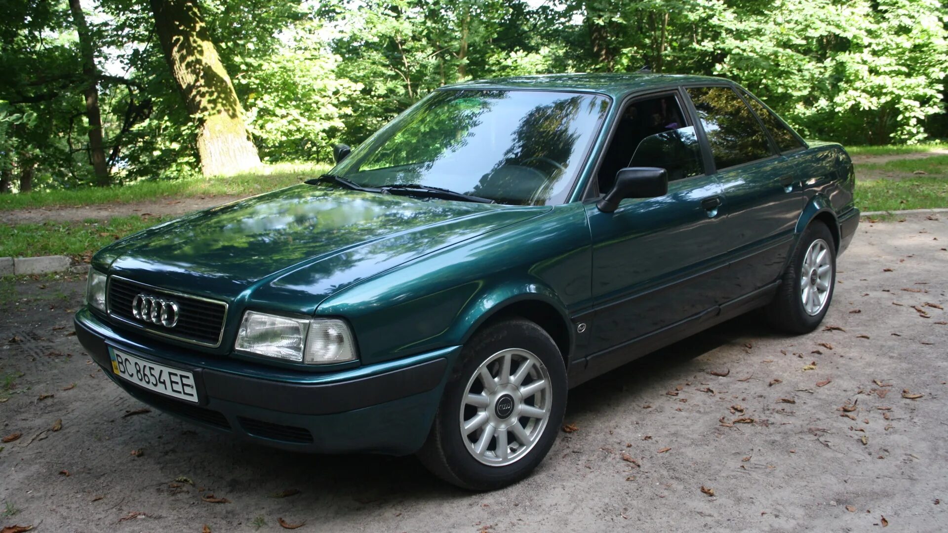 Купить ауди 80 в белоруссии. Audi 80 b4. Audi 80 b4 1996. Audi 80 b4 1994. Ауди 80 б4 зеленая.