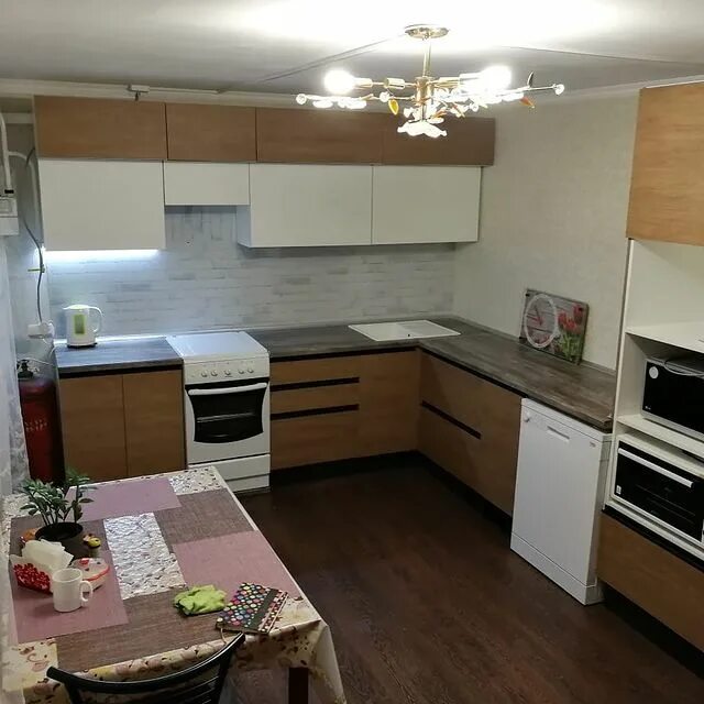 студия корпусной мебели антураж. студия мебели барнаул. @ roli 22 мебельный салон в барнауле. акриловая кухня.