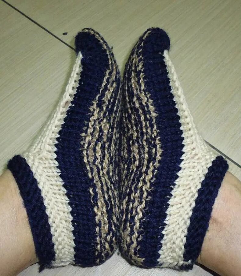 Тапочки-следки «вязание by nadine». Вязание тапочек спицах самый простой на двух. Тапочки следки марципан. Тапочки-следки «вязание by nadine». Вязание тапочек спицах самый простой на двух.