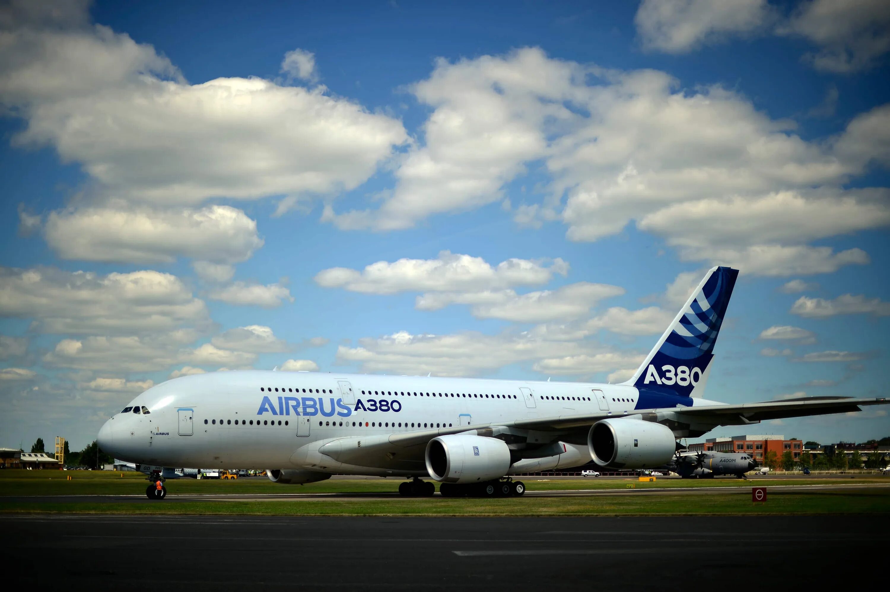 Эирбас. Airbus a380 Cargo. А380 s7. Аэробус а380 Малайзия. Аэробус а380 Трансаэро.