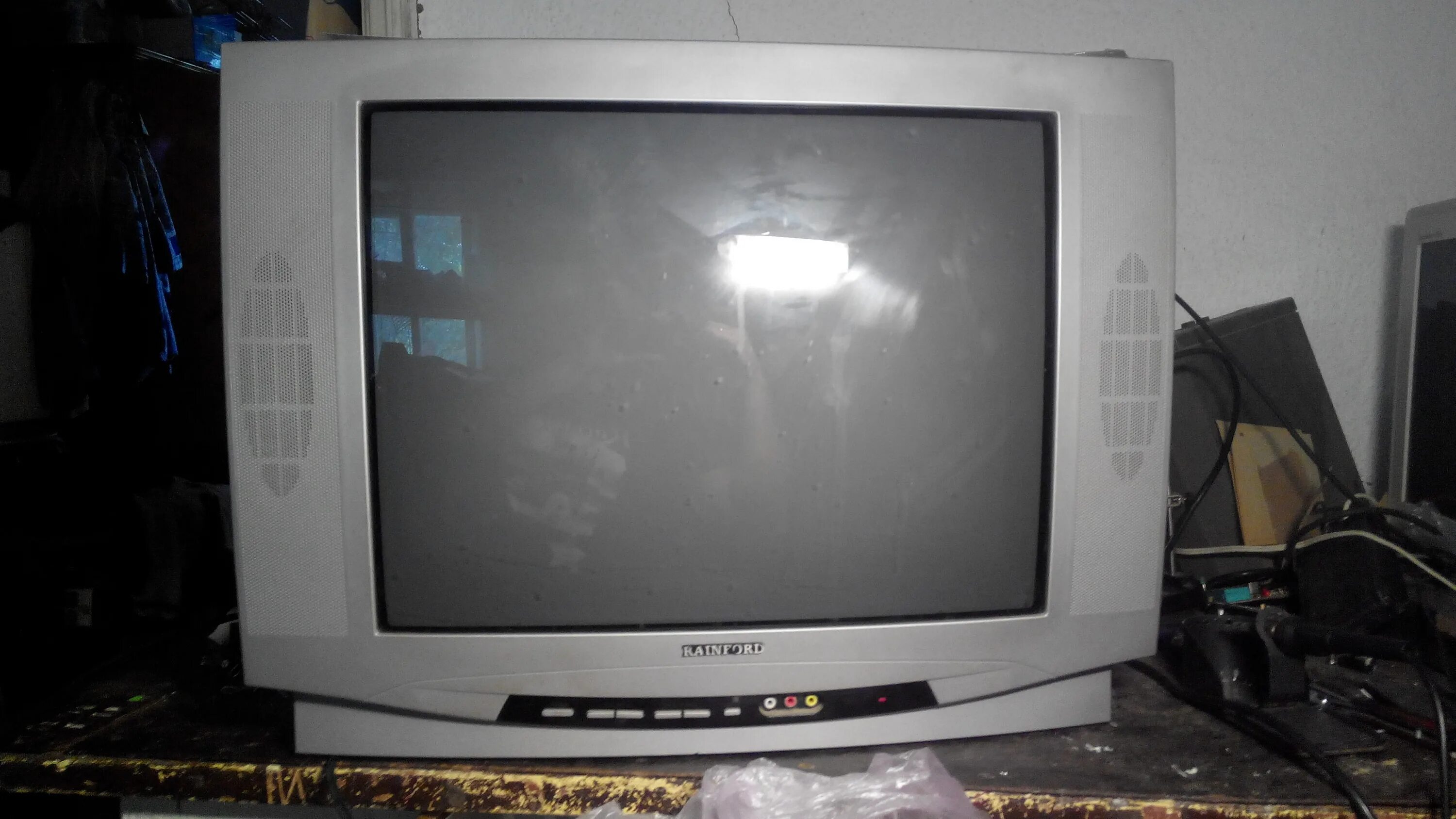 Ремонт телевизора sony trinitron. Телевизор Rainford TFS-5586c 21". Телевизор Рейнфорд кинескопный. Rainford tv5155. Rainford tv5196.