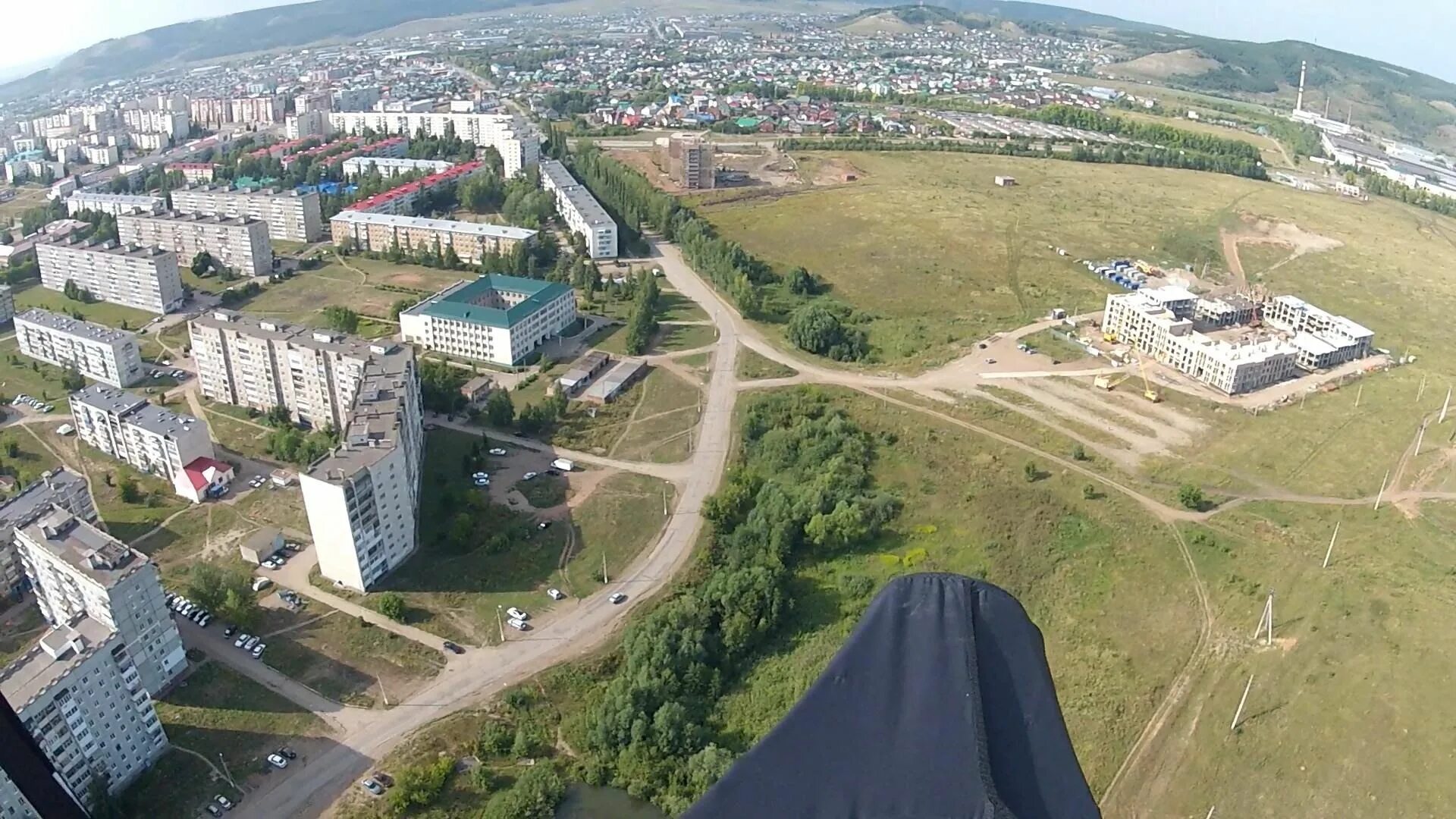 Поселок октябрьский россия. Г Октябрьский Республика Башкортостан. Посёлок Октябрьский Башкортостан. Республика Башкирия город Октябрьское. Город Туймазы Октябрьский Башкортостан.