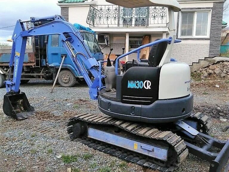 мини-экскаватор komatsu pc01-1.