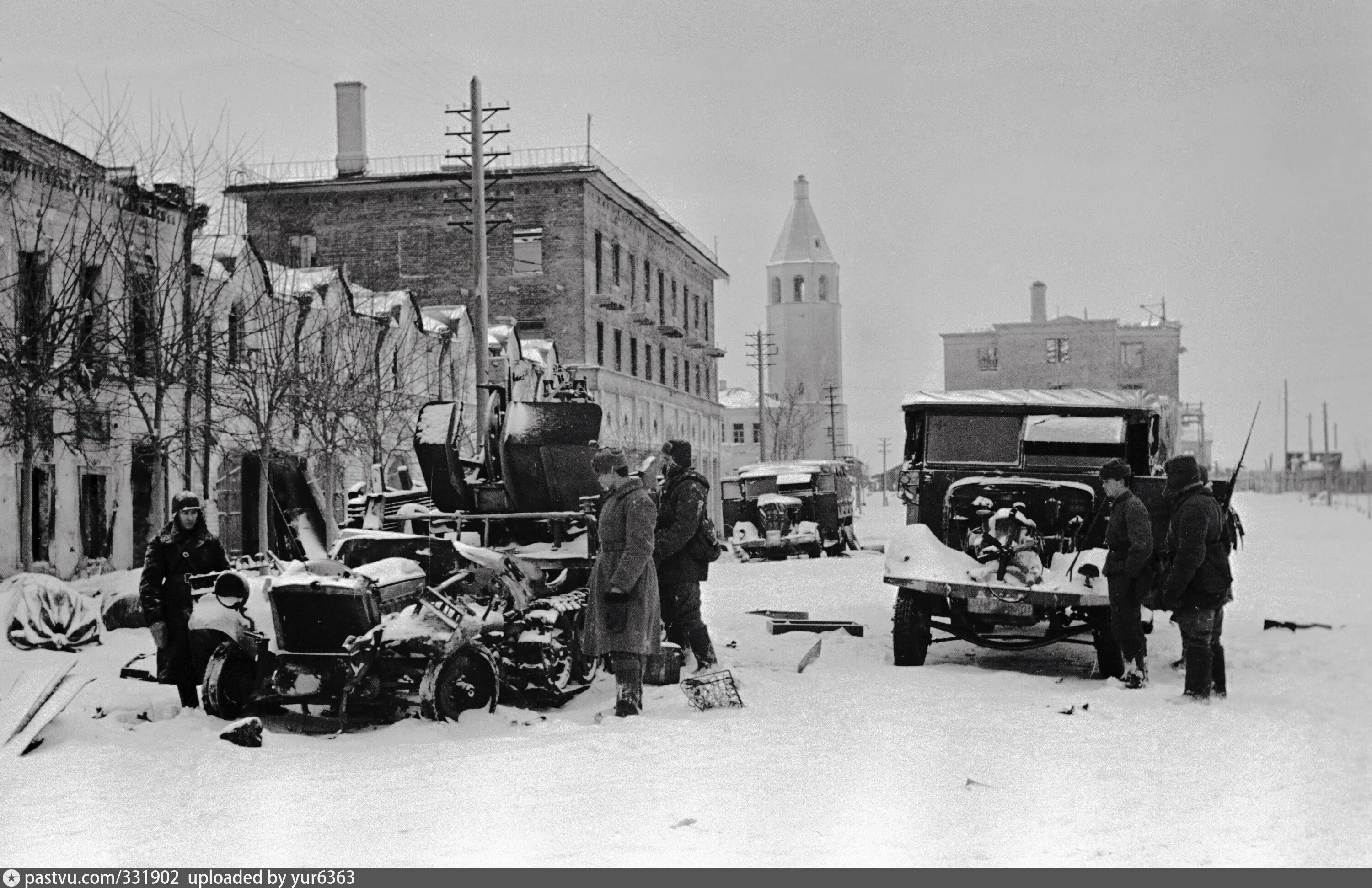 После освобождения москвы. Город Клин 1941. Немцы в Солнечногорске 1941. Освобождение Клина 15 декабря 1941. Немцы в Клину 1941.