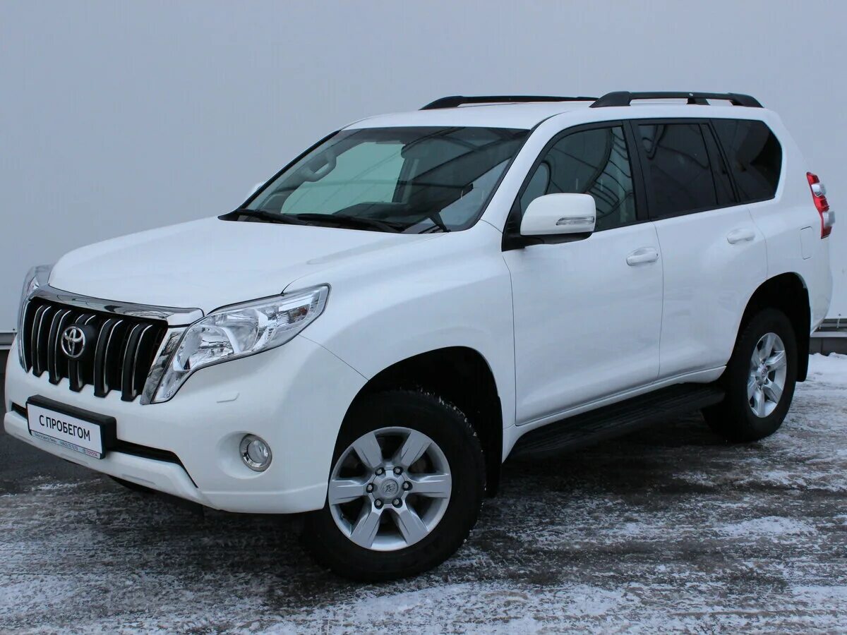 Ленд крузер прадо 2015 год. Тойота Прадо 150 белый 2015. Land Cruiser Prado 2015 белый. Toyota Land Cruiser Prado 150 Restyling. Тойота Прадо 2015 белый.