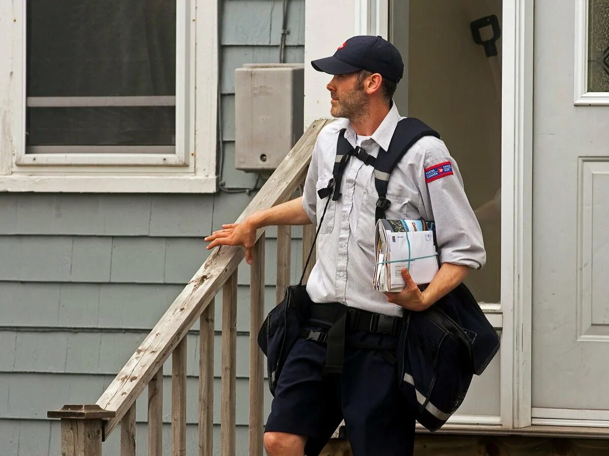 Почтальон Эстетика. Postal worker. Us Postal worker. The National Post Printed photo Press.