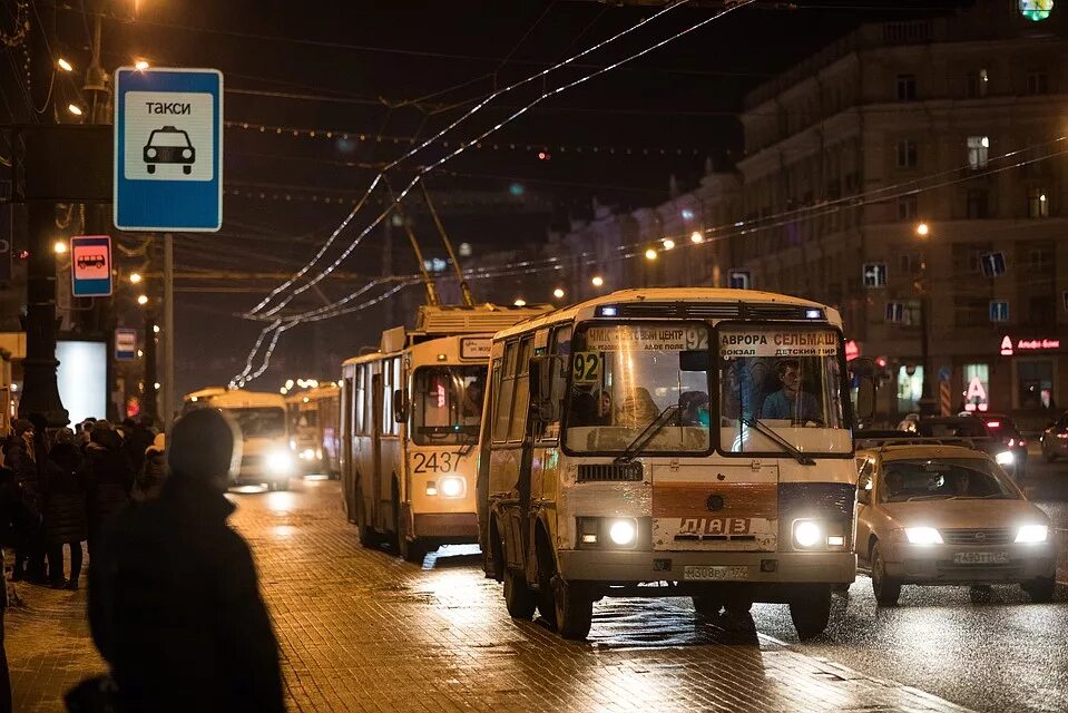 Общественный транспорт Челябинск. Автобус Челябинск. Транспорт Челябинской области. Маршрутки Челябинск.