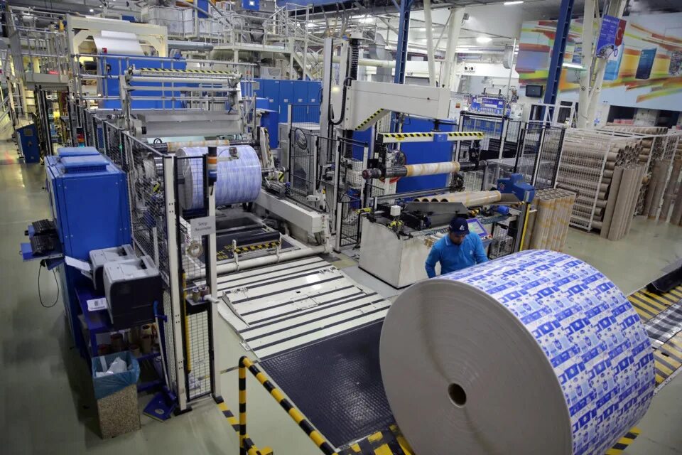 Tetra pak завод в лобне. Российские производители упаковки. Европейское производство. Тетра пак завод. Сады придонья новый дизайн 2022.