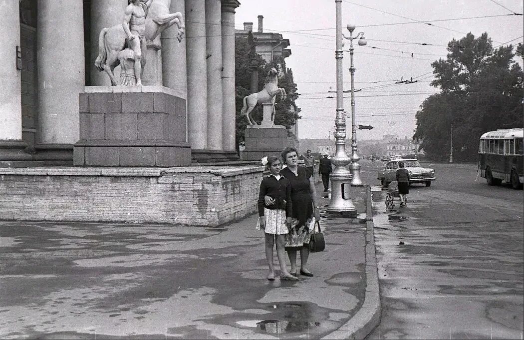 Васильевский остров ленинград. Ленинград петроградка 1960-е. васильевский остров ленинград 70-е. кировский проспект ленинград 1960г. московский район в 1960 ленинград.