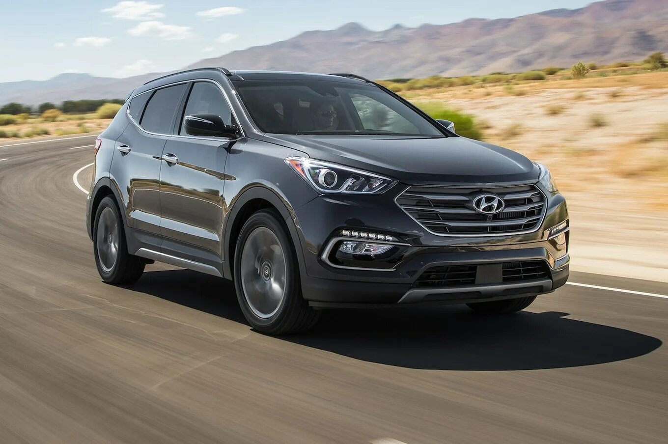 Фото новой хендай санта фе. Hyundai Santa Fe 2018. Хендай Santa Fe 2018. Hyundai Santa Fe Sport 2018. Hyundai Санта Фе 2022.