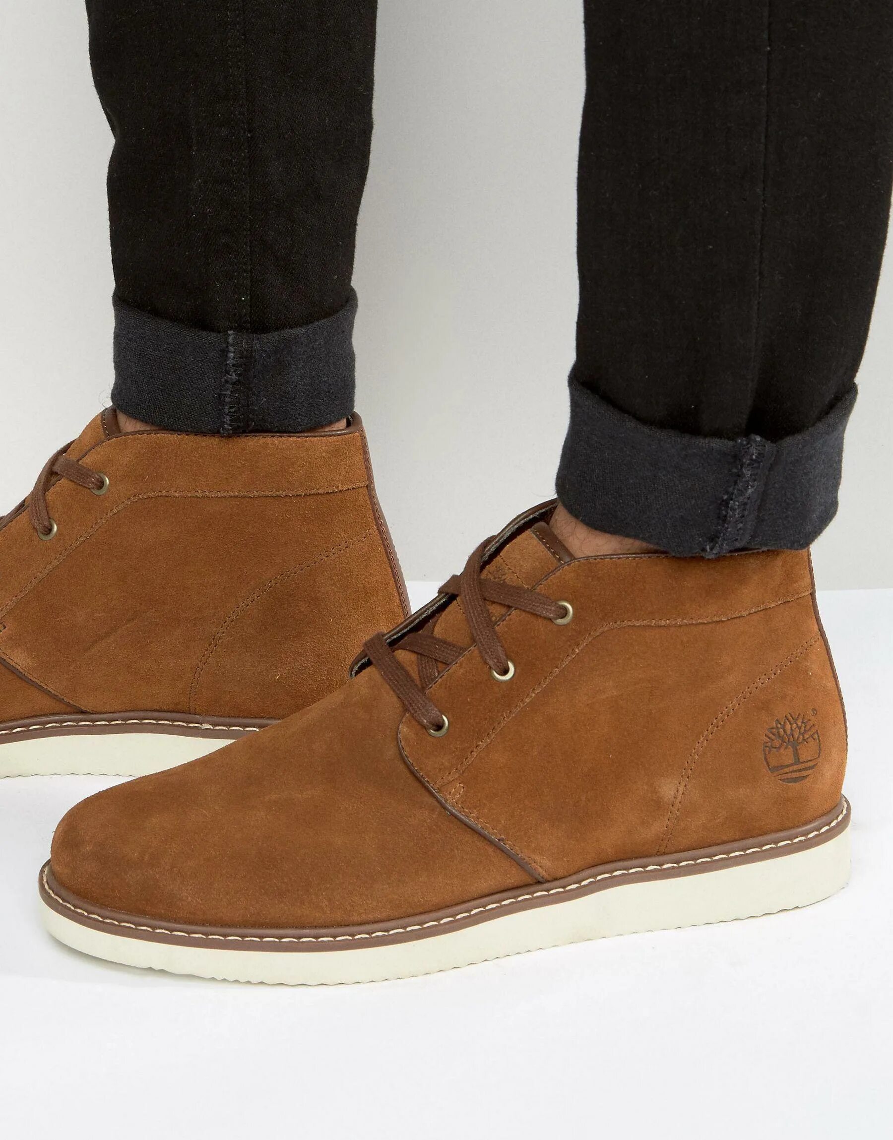 Timberland chukka boot. Timberland newmarket chukka. ботинки чукка тимберленд. тимберленд чукка мужские. ботинки тимберленд мужские чукка.