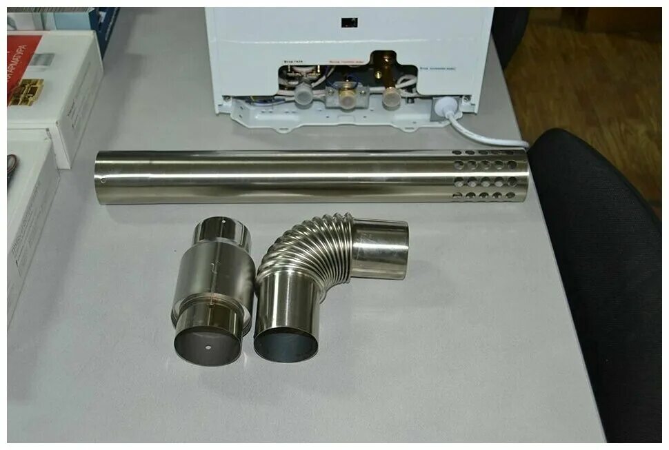 труба колонка дымоход. гофра из нержавейки для газовой колонки 110. газоход 110 для газовой колонки. дымоход для газовой колонки 110 мм монтаж. дымоходная труба gt oasis.