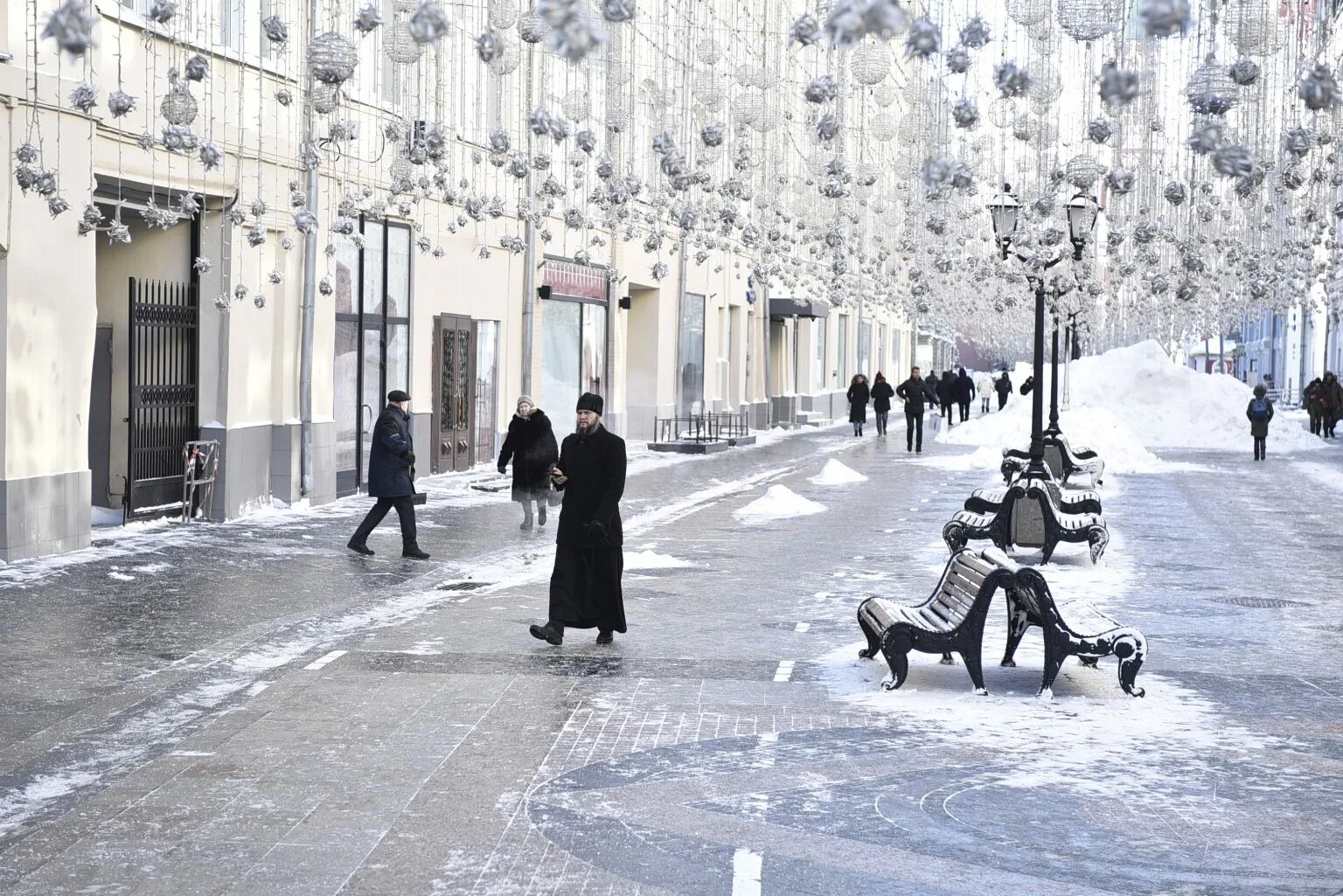 Какая погода в москве февраль 2024