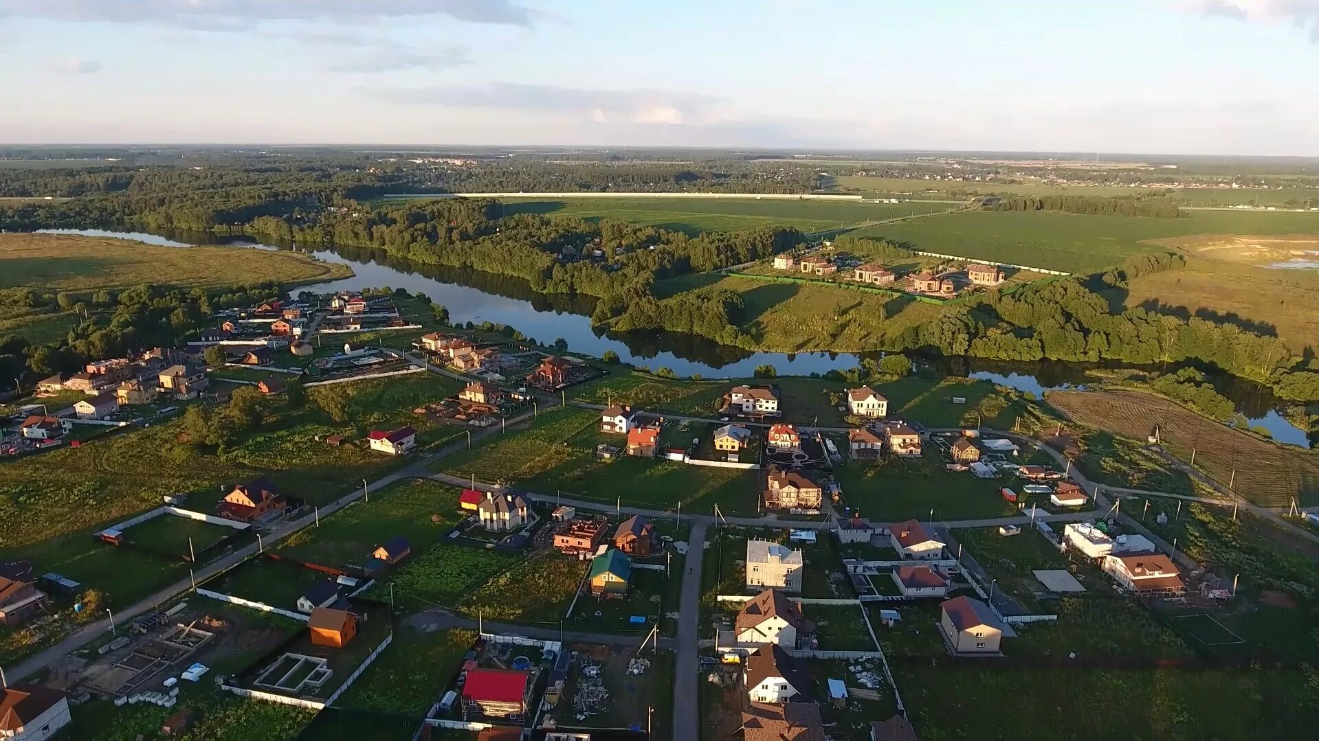 Коттеджный поселок Домодедовский район Московская область. КП берег ФМ. Растуново коттеджный поселок. Поселок берег ФМ.