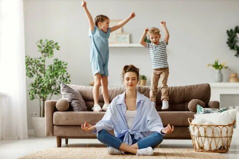 Family live or lives