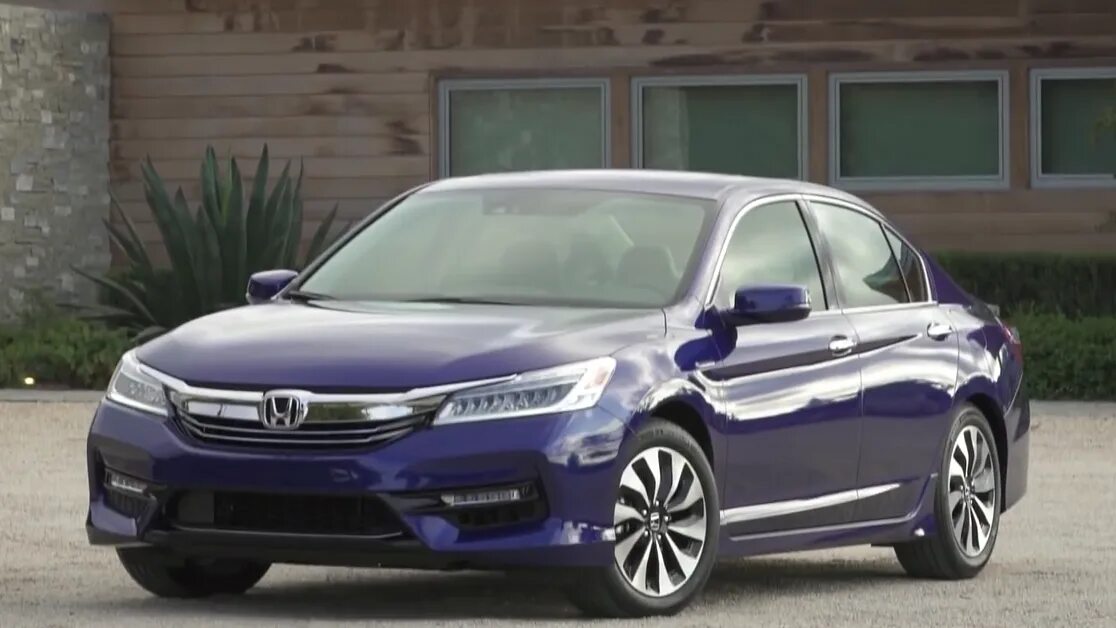 Hybrid 2017. Honda Accord Hybrid 2022. Honda Accord 2017 Hybrid. Хонда Аккорд 2022 гибрид. Honda Accord 2022 года.