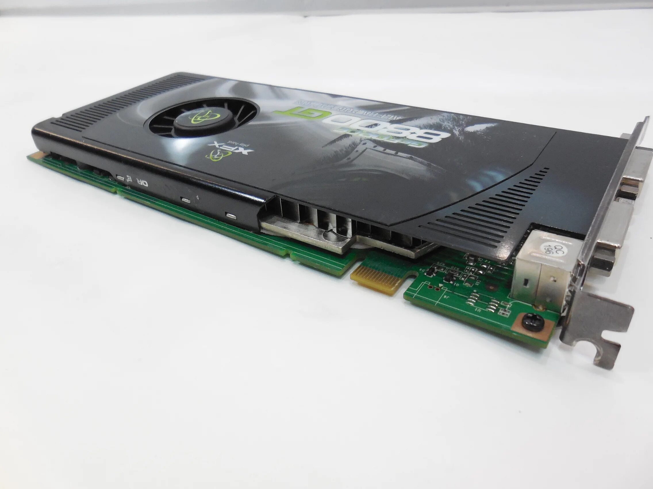 GEFORCE 8800 gt. Видеокарта GEFORCE 8800 gt. Видеокарта: NVIDIA GEFORCE 8800gt. XFX 8800 gt. Geforce 8800 gts