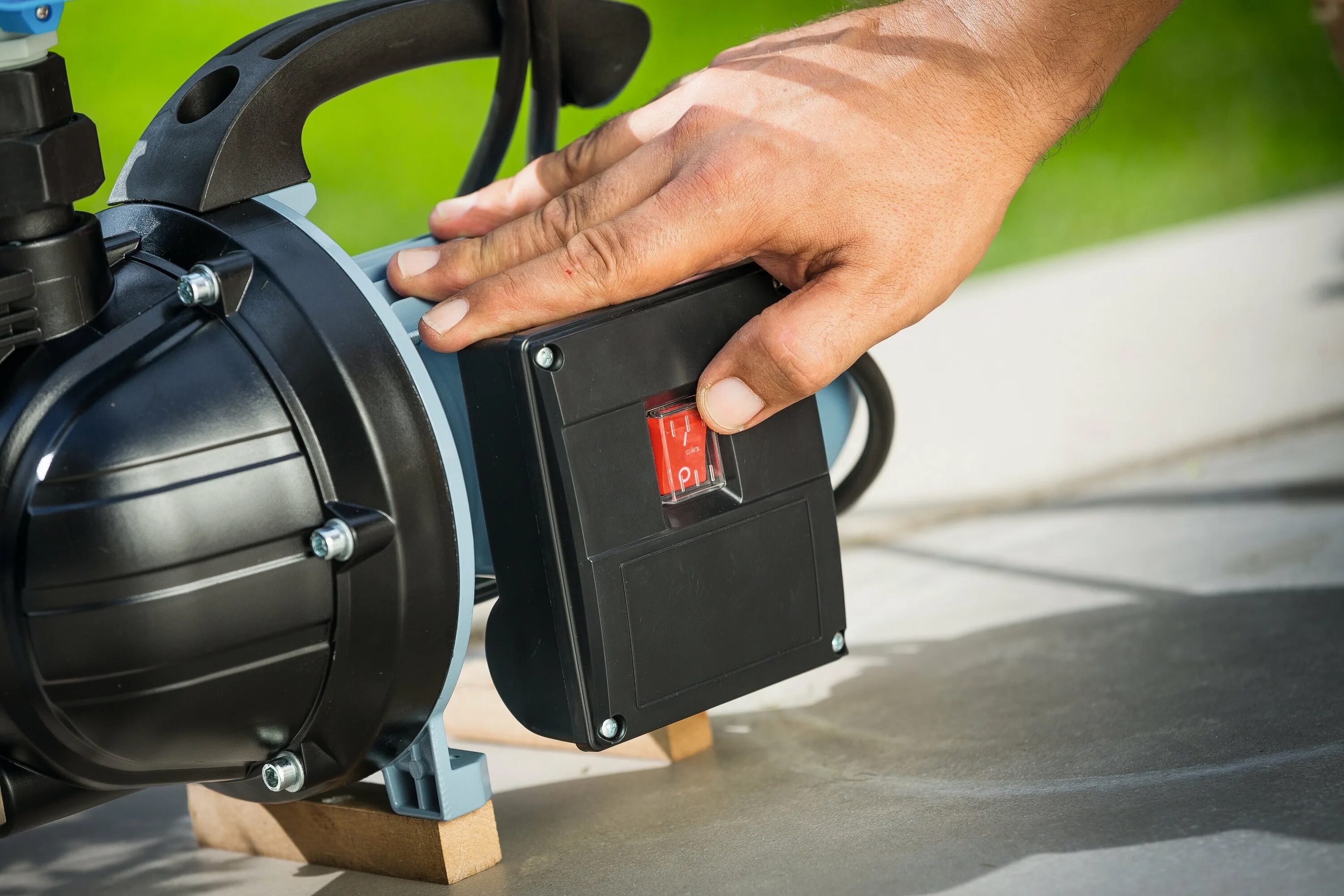 манометр walcom регулятором давления. регулятор walmec 90105/w. аналоговый манометр kraftool 6503. регулятор давления 1/2 г. регулятор давления 0-10 бар r22.