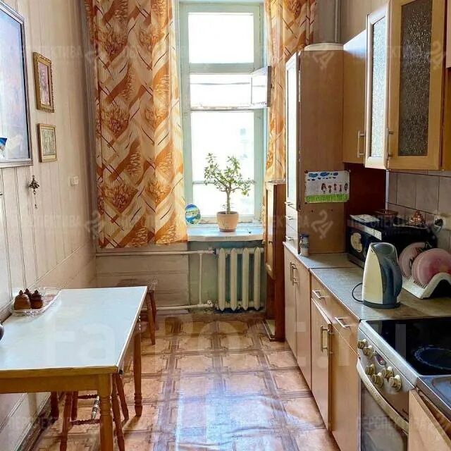 Квартира уссурийск фарпост. Квартиры в уссурийске. Квартиры в уссурийске. Уссурийский квартира. Первомайская 32 уссурийск квартира 48.