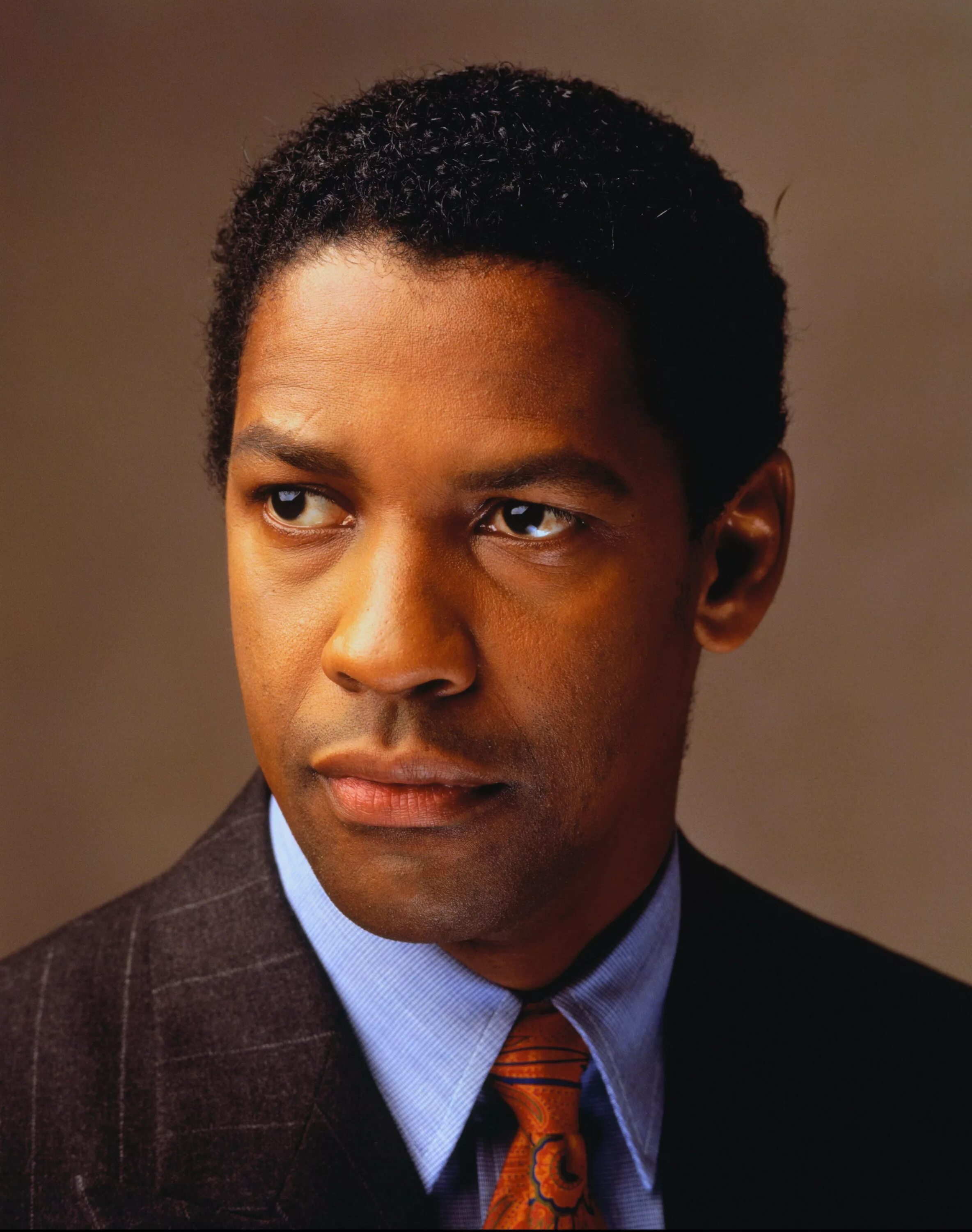 Дензел Вашингтон. Актер Дензел Denzel Washington. Дензел Вашингтон 2000. Дензел Вашингтон фото в молодости. Знаменитые чернокожие