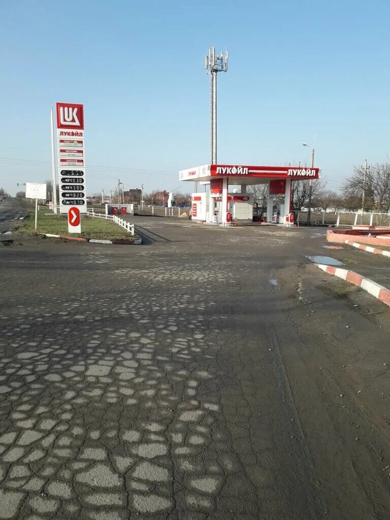 автозаправка в ростовской области. азс грифон воронежская область. азс лукойл в ростовской области. м 4. азс грифон феодосия.