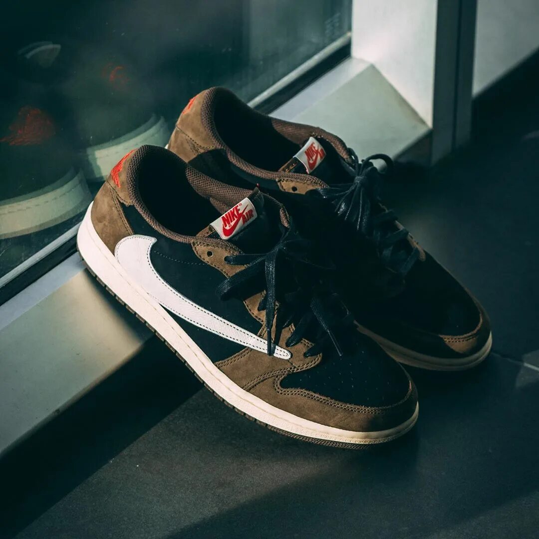 Кроссовки nike air jordan 1 travis scott. Nike Air Jordan 1 Low Travis Scott. Nike Air Jordan 1 Travis Scott. Nike Air Jordan Travis Scott. Nike Air Jordan 1 Low x Travis Scott.