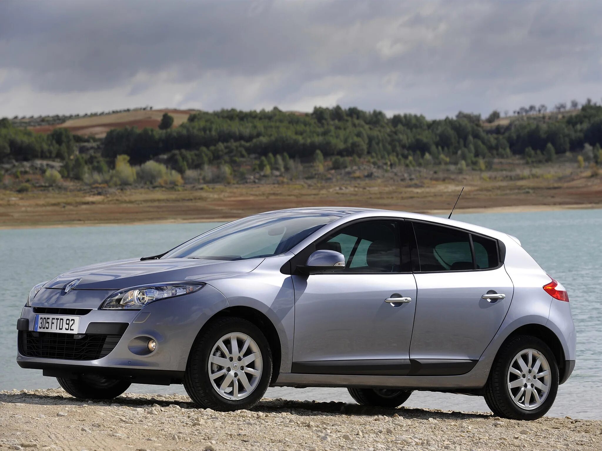 Megane 1.5 dci. Renault Megane 3. Reno Megane 3. Рено Меган 3 хэтчбек. Рено Меган хэтчбек 2008.