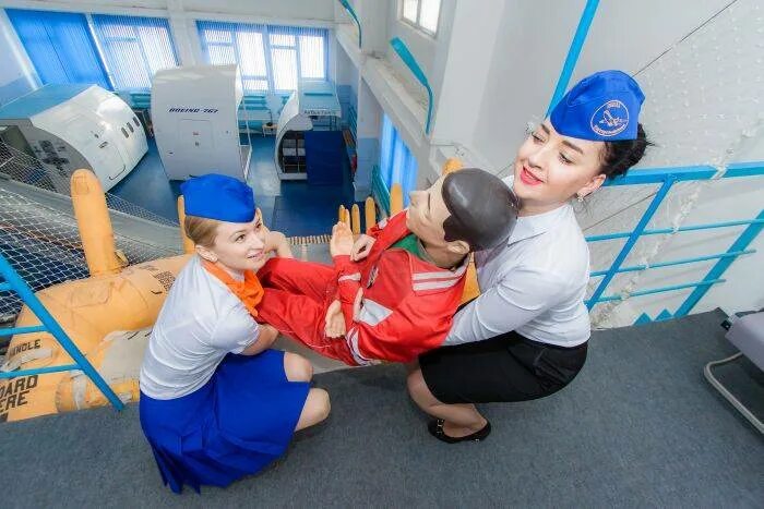 Колледж бортпроводников после 9. Внуково учебный центр бортпроводников. школа бортпроводников новохатской. школа аэрофлота красноярск. школа бортпроводников во внуково.