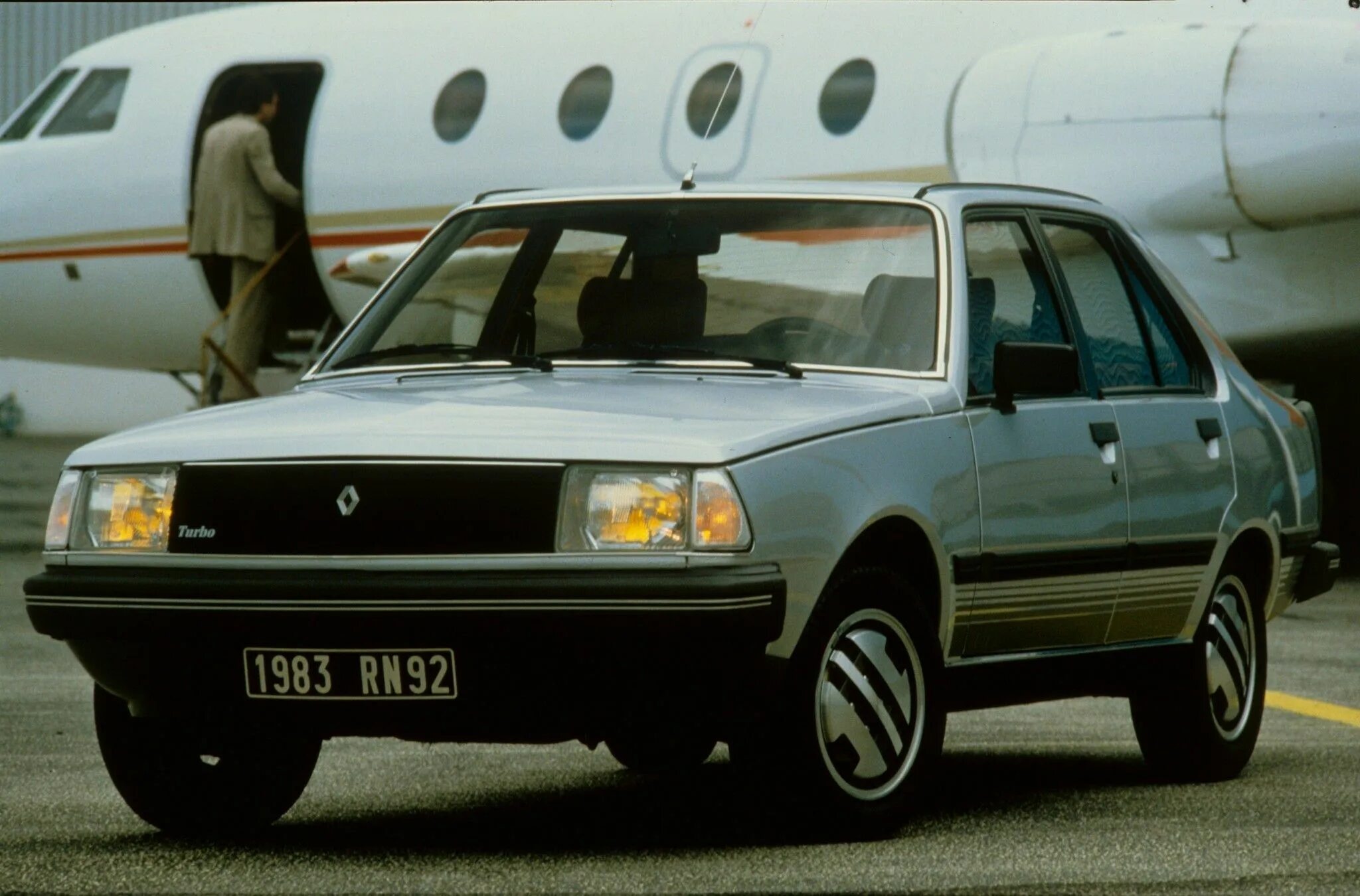 Renault 18 Turbo. Renault 1983. Renault 18 Break 4x4. Renault ft-18. Купить рено 18