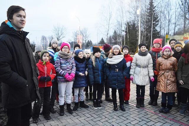 Весенние каникулы с детьми в москве. 200 Детей. Более 600 детей-сирот посетили лагери Мосгортура в новогодние каникулы.