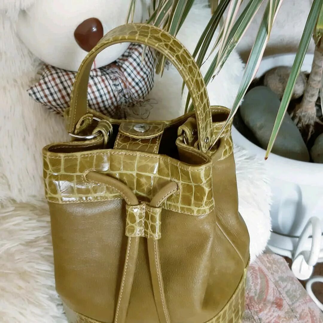 Сумка торба 2022. Сумка-торба кожаная женская. Торба фото. Сумка торба. Сумка венто торба.