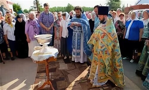 Родники шатура. Церковь старый Покров Орехово-Зуевский район. Орехово Зуево старый Покров Церковь. Храм старый Покров икона Орехово Зуевское. Село Житенино Покров.