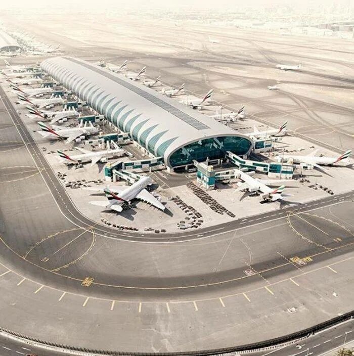 Аэропорт Дубай (Dubai International Airport). Dubai DXB аэропорт. Дубай Интернешнл аэропорт. ДХБ аэропорт Дубай. Дубайский аэропорт