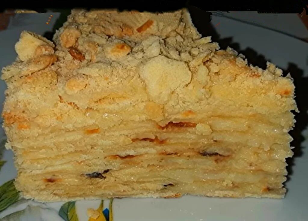 Торт Наполеон на сковороде. Торт Наполеон на сковороде с заварным кремом. Торт Наполеон в домашних на сковороде. Торт Наполеон на сковородке с заварным кремом.