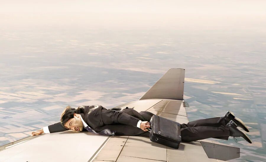 Самолет любви. Полетать полетать. Не мешайте полетать. Самые дешевые страны для путешествий на двоих. Улетающий самолет.